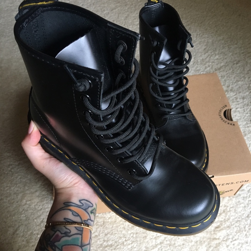 Dr. Martens 1460 Smooth Boot
